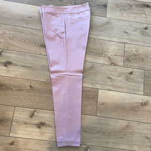 NWOT Lilac ankle pants. Never worn from New York and Company. Size 10.